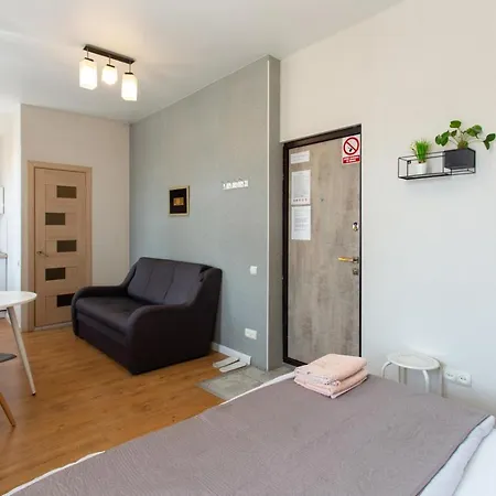 Modern Studio Beside Metro Yaroslava Mudroho, Universytet - Chernyshevska Str 95-7 Kharkiv Exterior photo