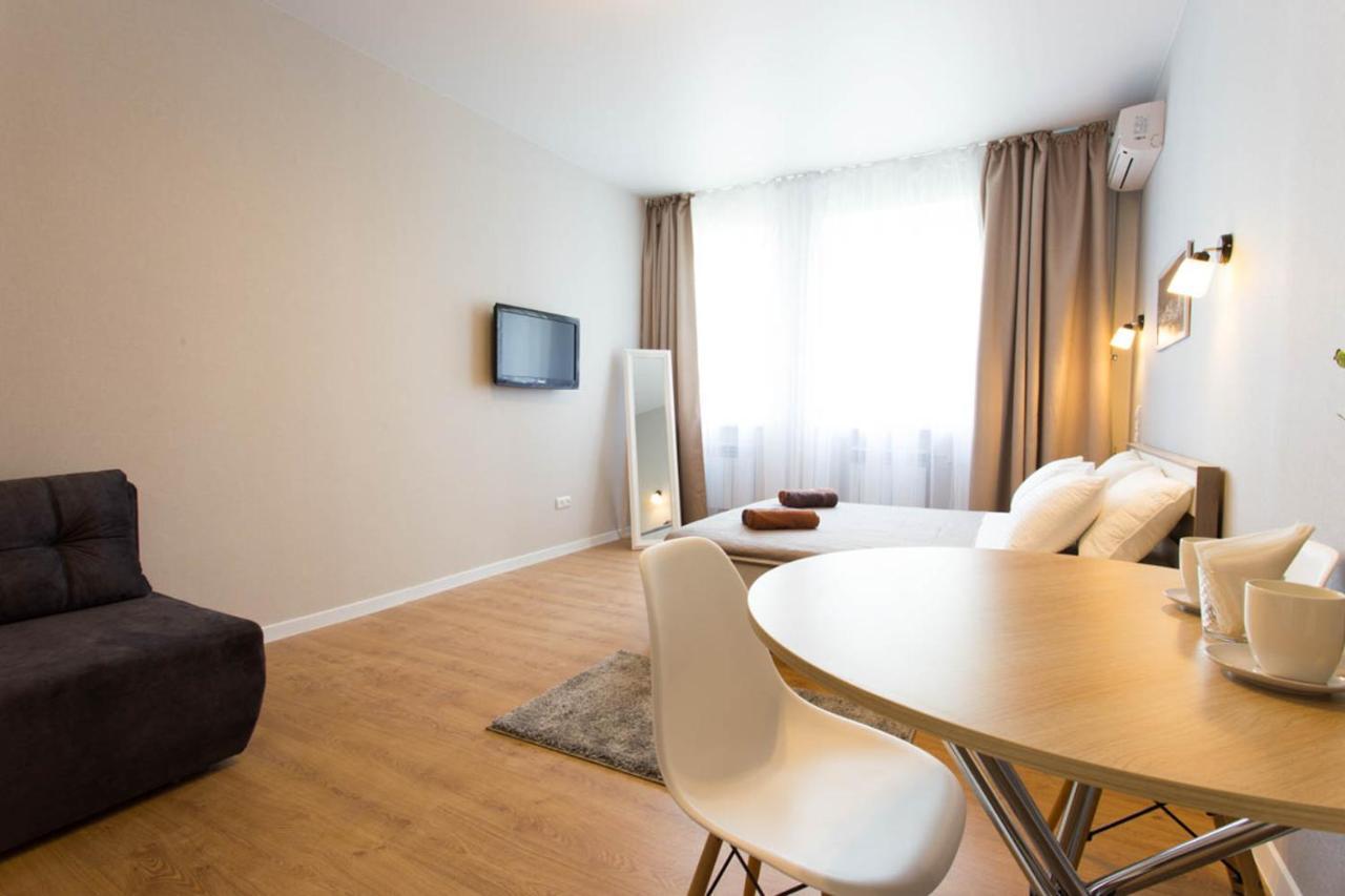 Apartment Modern Beside Metro Yaroslava Mudroho, Universytet - Chernyshevska Str 95-7