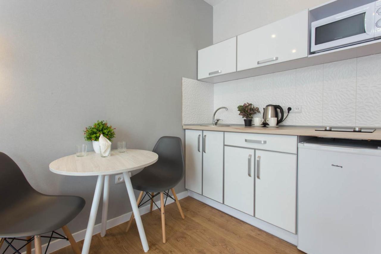 Modern Beside Metro Yaroslava Mudroho, Universytet - Chernyshevska Str 95-7 Apartment *