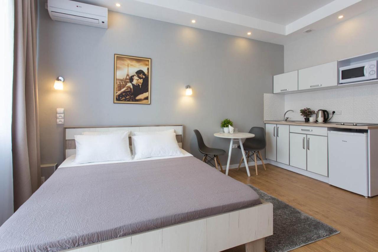 Modern Beside Metro Yaroslava Mudroho, Universytet - Chernyshevska Str 95-7 Apartment Kharkiv