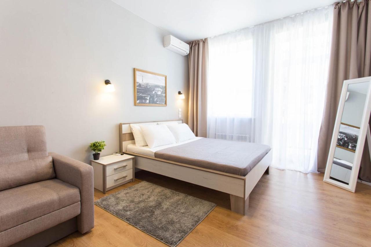 Apartment Modern Beside Metro Yaroslava Mudroho, Universytet - Chernyshevska Str 95-7 *