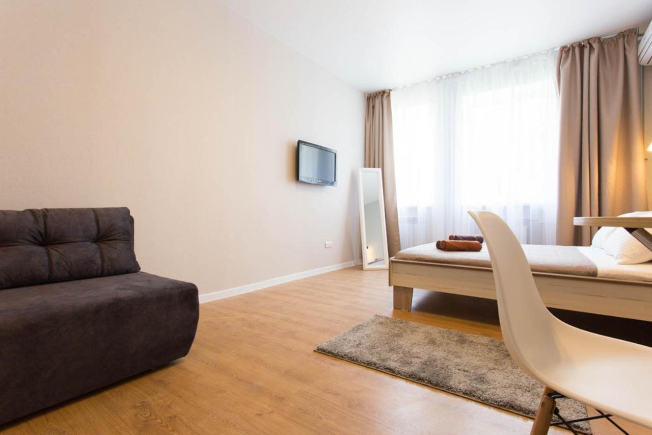 Apartment Modern Beside Metro Yaroslava Mudroho, Universytet - Chernyshevska Str 95-7 *