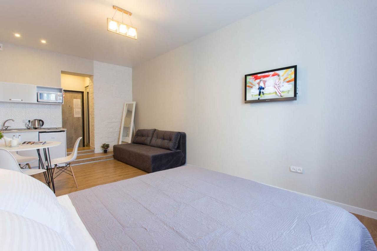 Modern Beside Metro Yaroslava Mudroho, Universytet - Chernyshevska Str 95-7 Kharkiv