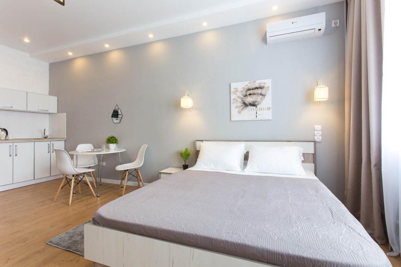 Modern Beside Metro Yaroslava Mudroho, Universytet - Chernyshevska Str 95-7 * Kharkiv